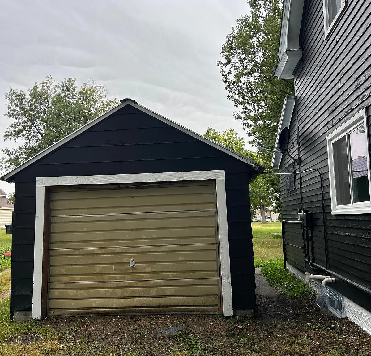 3 bed, 1628 sqft, $1,700 — Photo 3