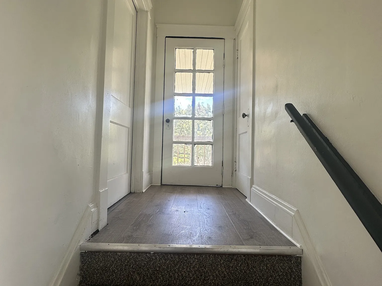 11320 Durant Avenue - 11322 — Photo 2