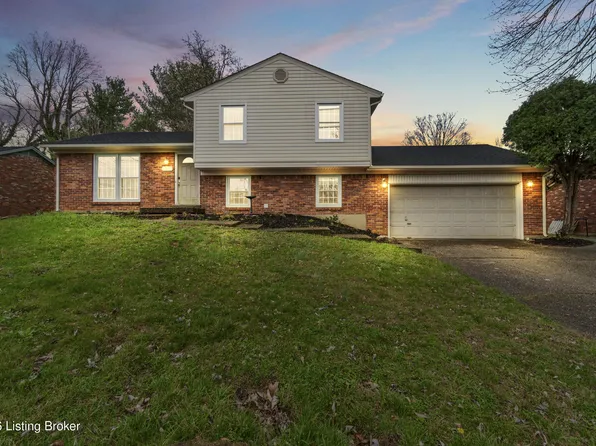 1017 Harmony Landing Rd, Goshen, KY 40026