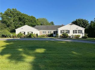 54 Harvest Dr, Scarsdale, NY 10583