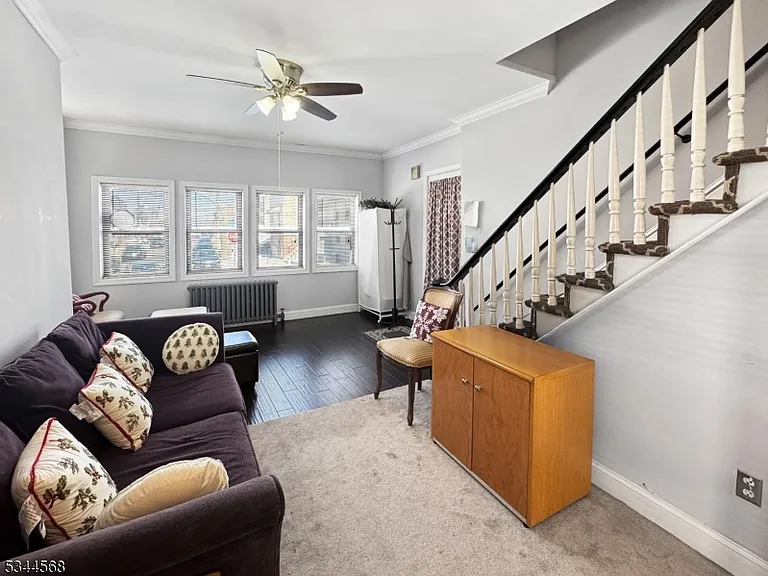 113 Van Winkle Ave #B — Photo 3
