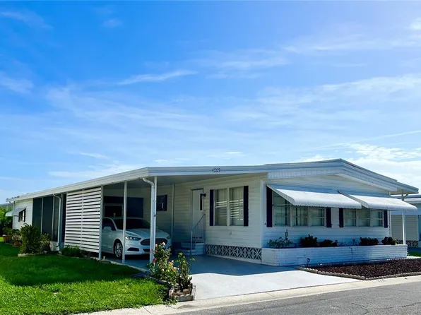 3329 Oakwood Blvd S, Sarasota, FL 34237