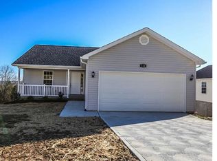 114 Ridgedale Dr, Pacific, MO 63069