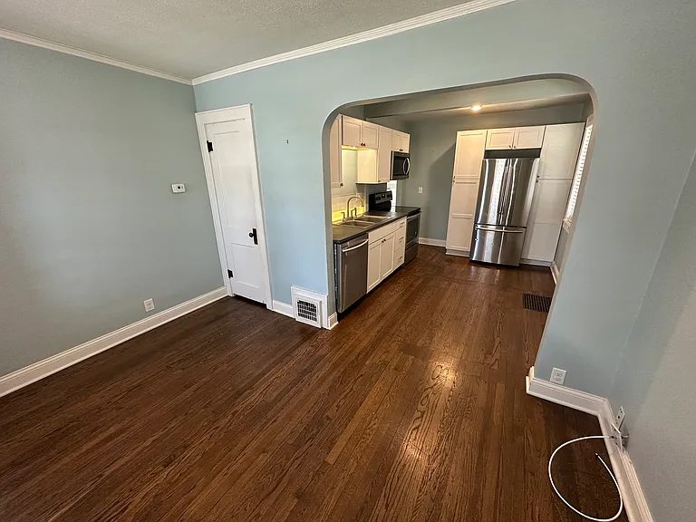 821 E 21st Ave #2 — Photo 3