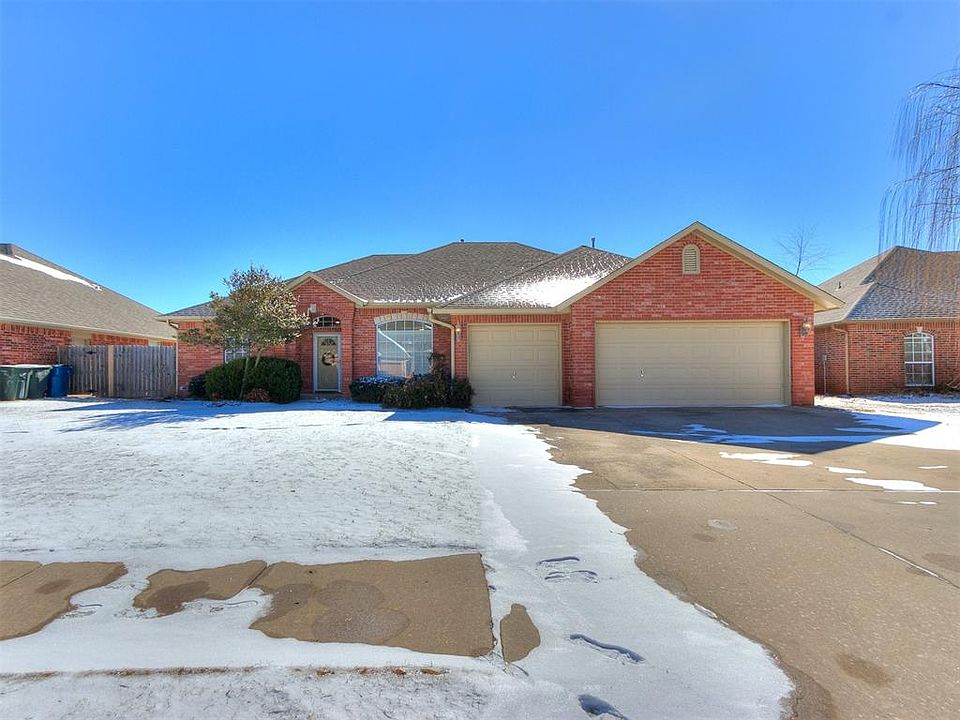 1st image of 2432 Richland Dr