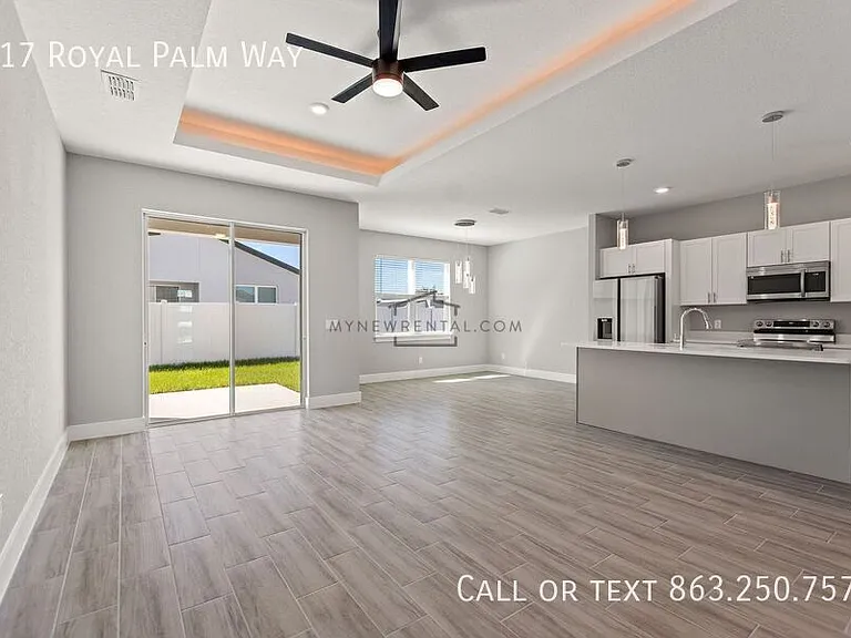 317 Royal Palm Way — Photo 11