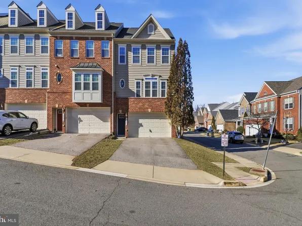 12690 Lakeside Ct, Woodbridge, VA 22192