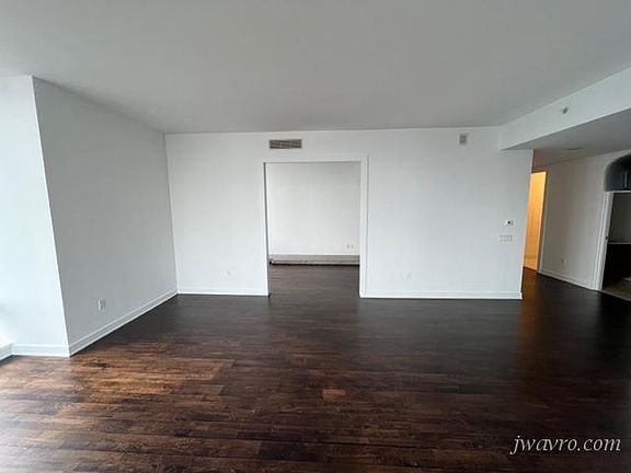 3rd image of 301 Mission St APT 46D