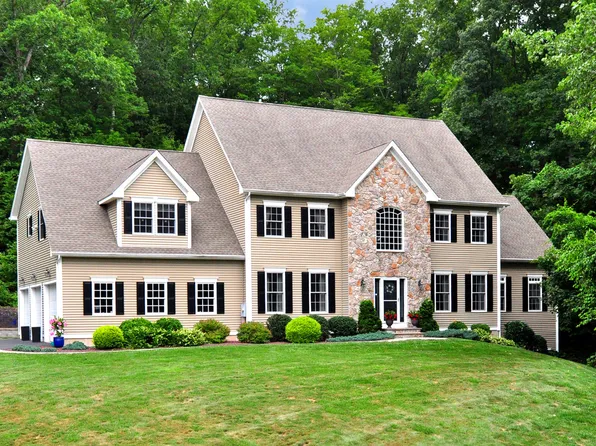 53 Castlerock Lane, Bolton, CT 06043