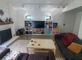 8878 Caminito Primavera, La Jolla, CA 92037