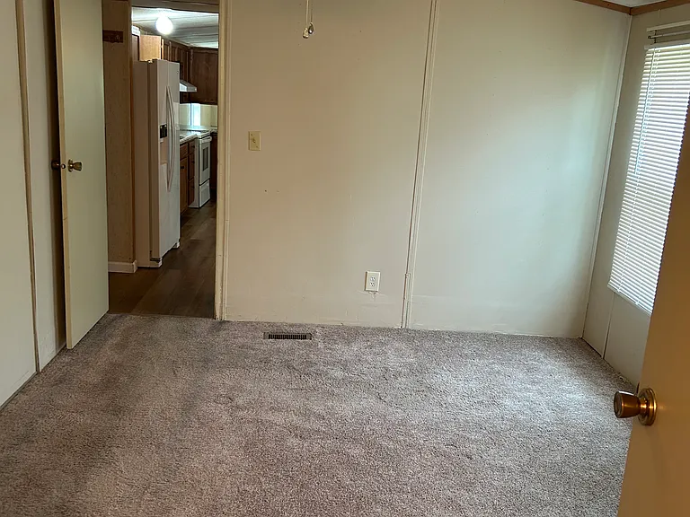 120 Eastridge Ln — Photo 28