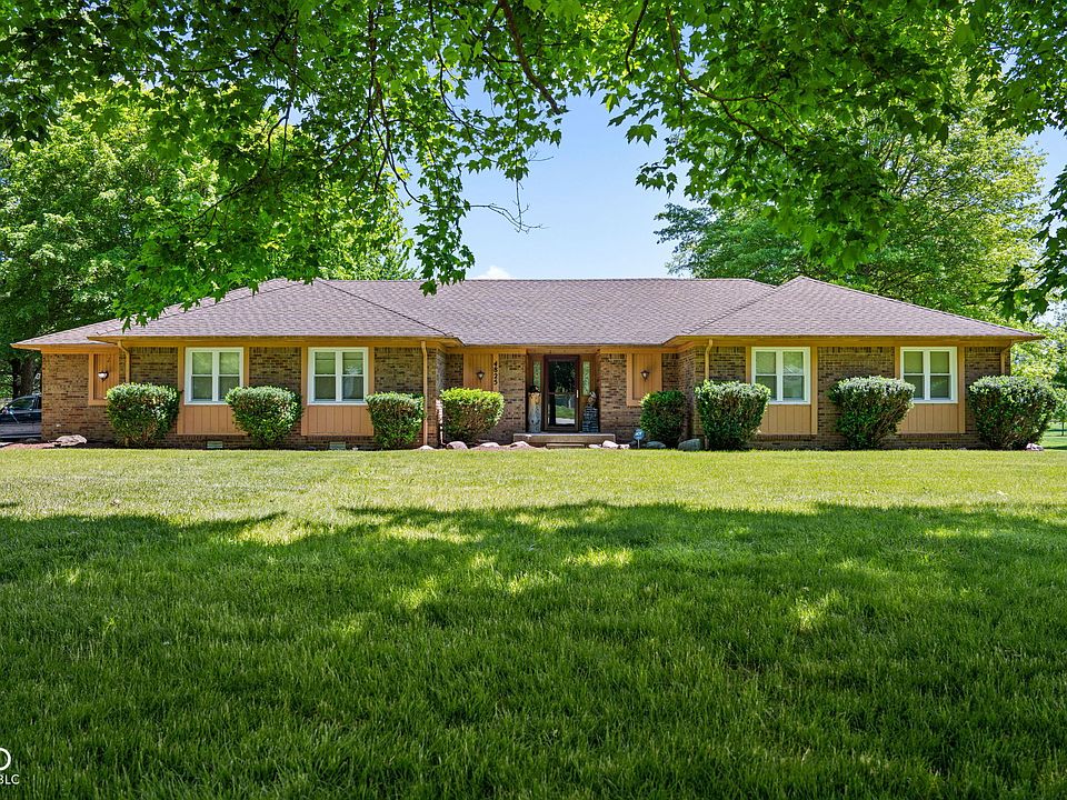 1st image of 4825 Hittle Dr