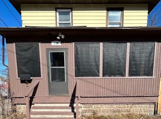 819 Division St, La Crosse, WI 54601