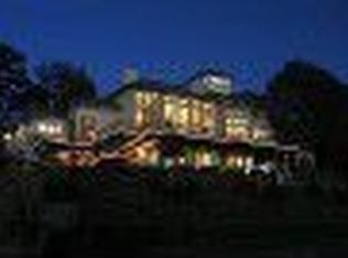 16324 Harbor View Rd, Charlotte, NC 28278