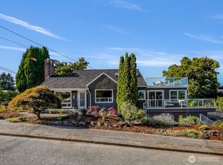 3712 W Prosper St, Seattle, WA 98199