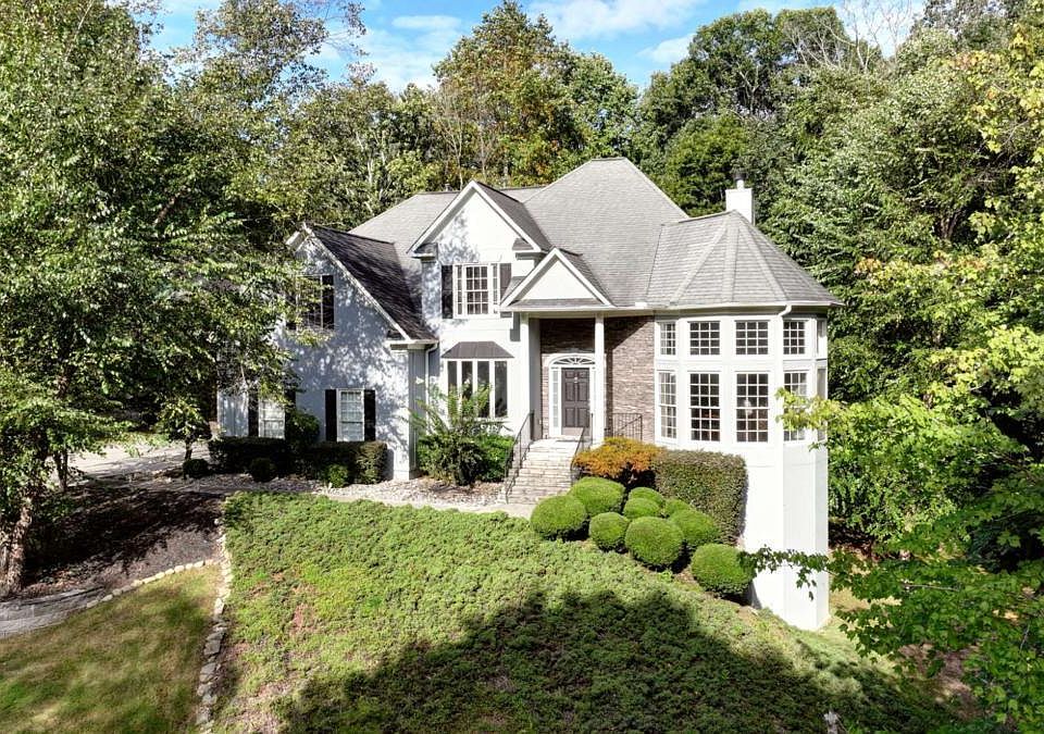 1st image of 4845 N River Dr