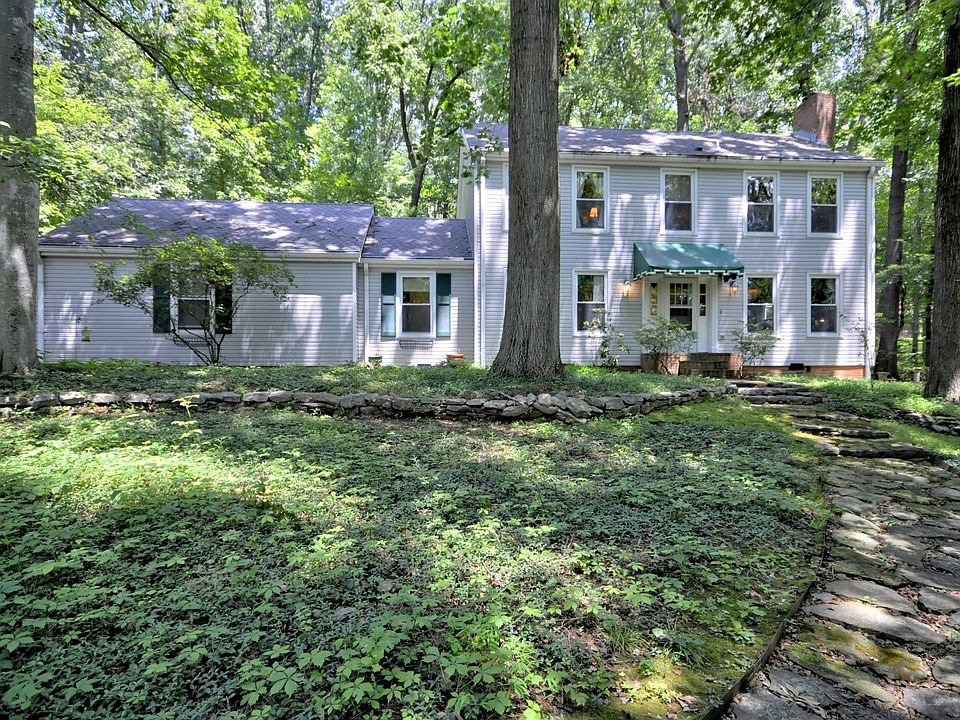 1st image of 1603 Deerfield Dr