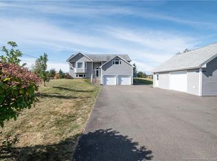 15 Ritchie Rd, Coverdale, NB E1J 1V2