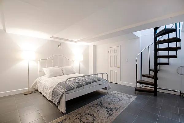 Rented by Brown Harris Stevens | media 21