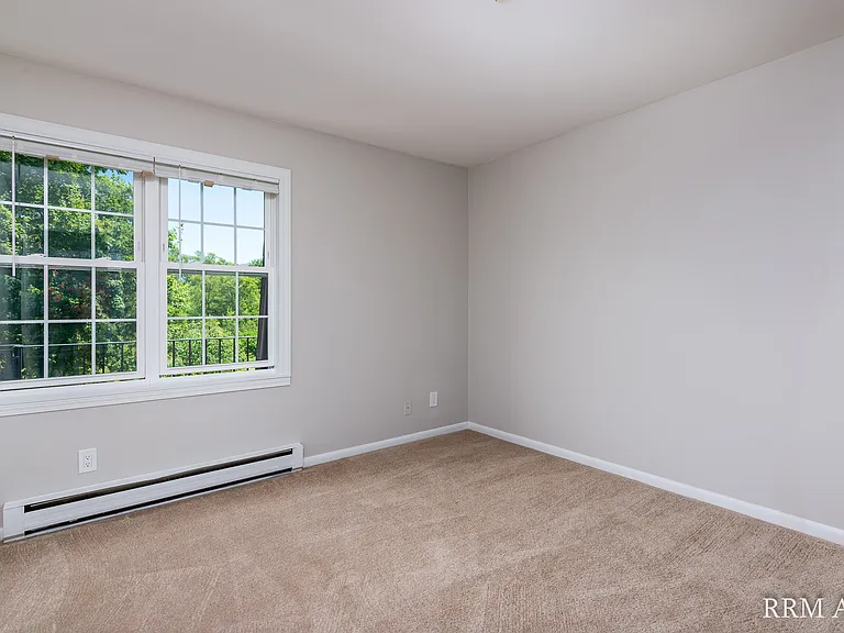Prairie Ridge Apartments — Photo 12