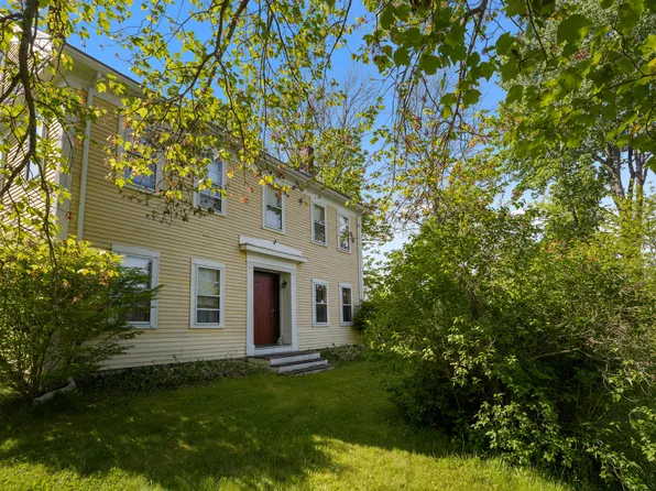 61 Point Street, Columbia Falls, ME 04623