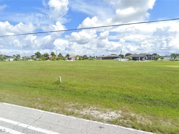 3501 Tropicana Pkwy W, Cape Coral, FL 33993