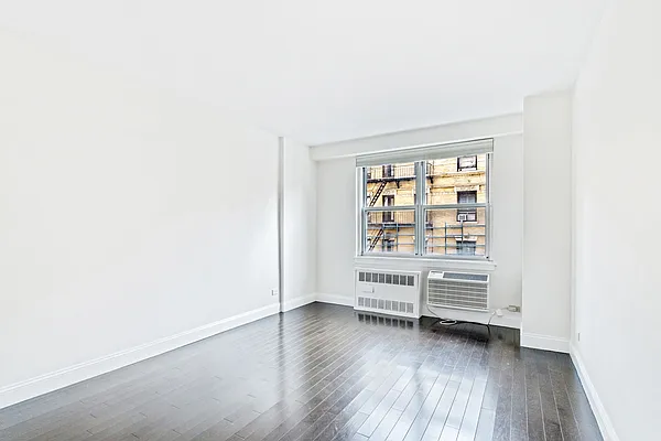 Sold by Compass | media 6