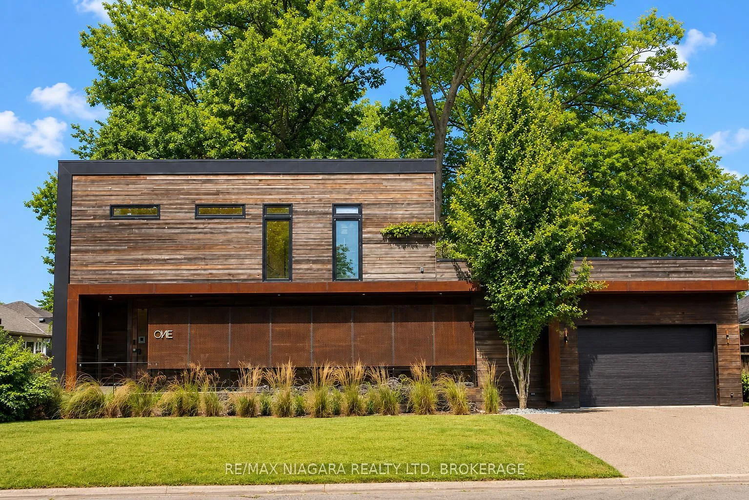 5 bed, $6,500 — Photo 1
