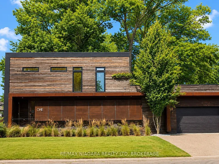 1 Timber Ln — Photo 1