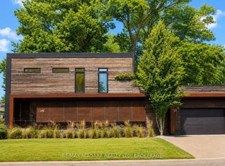1 Timber Ln, Saint Catharines, ON L2N 4A6