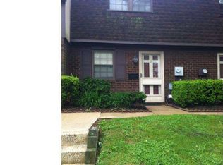 1017 N York Rd #B, Willow Grove, PA 19090