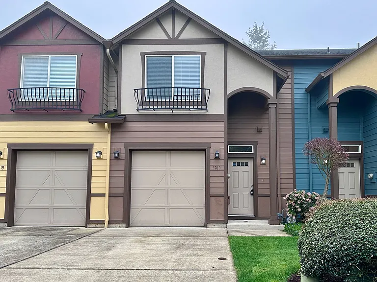 5215 NE 83rd Pl — Photo 1