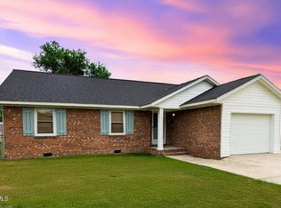 1602 Fairground Rd, Dunn, NC 28334