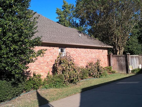East view of 10 Blake Drive