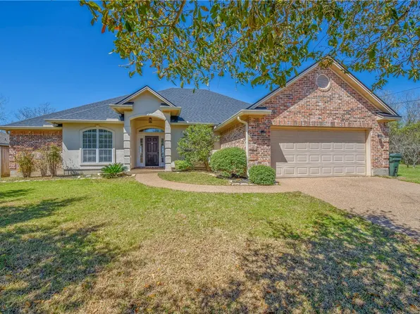 6203 Knightsbridge Ln, Bryan, TX 77802