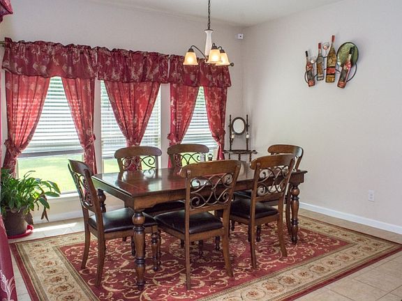 5th image of 13678 Cantebury Ave