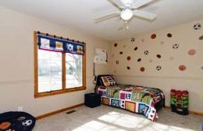 5th image of 913 Monarch Dr
