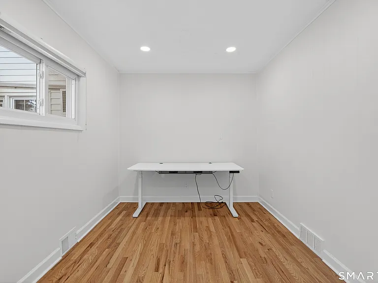 195 Laurel Pl — Photo 10