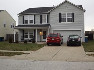694 Country Gate Dr, New Whiteland, IN 46184