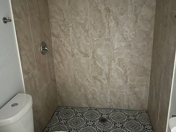 5th image of 1680 Clearwater Largo Rd