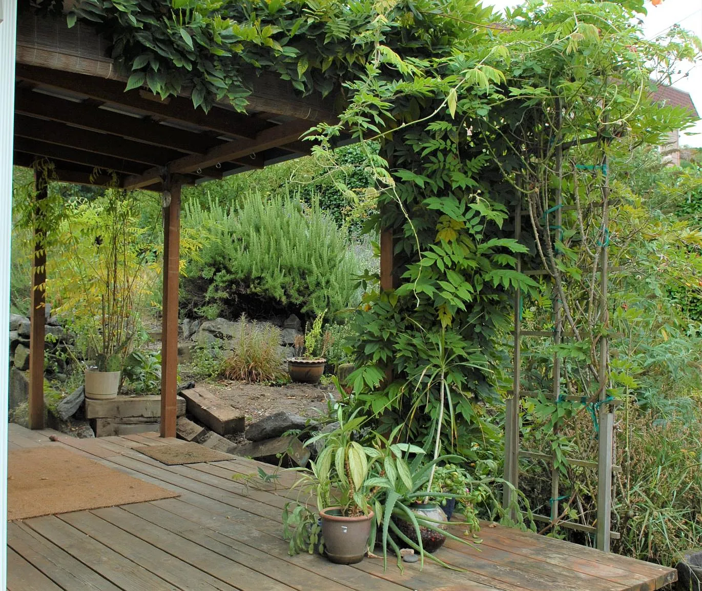 6109 SE Taylor Ct — Photo 2