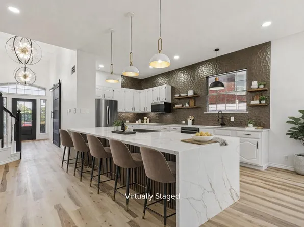 915 Inverness Cir, Highland Village, TX 75077