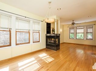 3935 N Spaulding Ave #1, Chicago, IL 60618