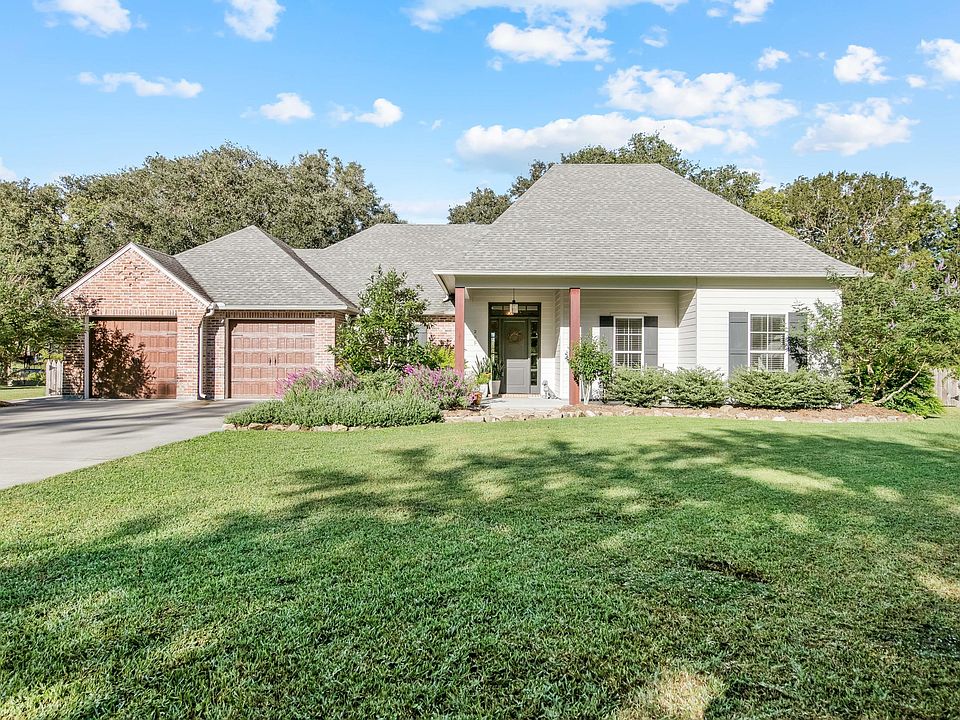 1st image of 205 Laken Ln