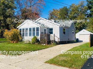 909 35th St SW, Wyoming, MI 49509