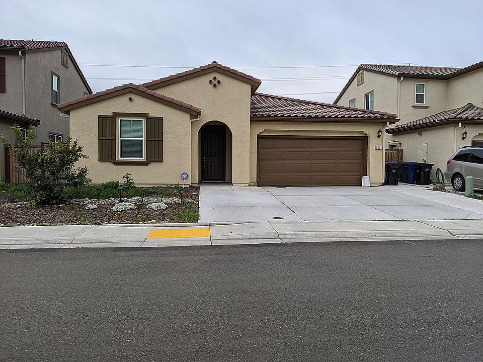 1st image of 8724 Nakota Way