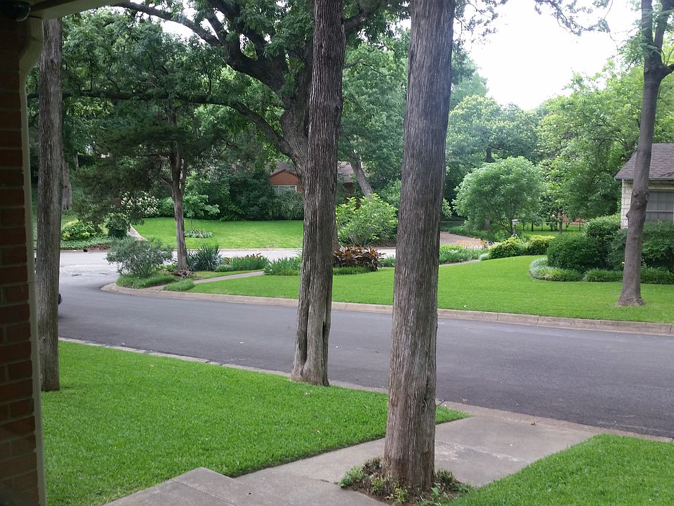 1st image of 1556 Eastus Dr