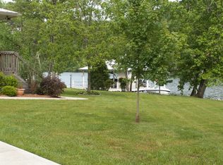 319 Rector Creek Rd, Spring City, TN 37381