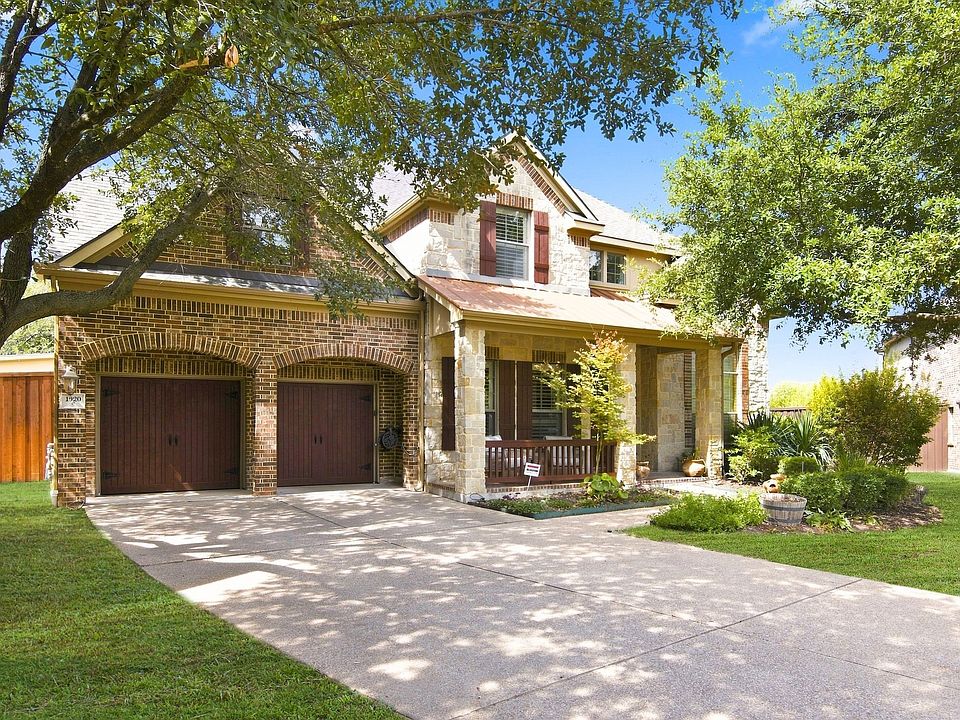 2nd image of 1920 Los Cabos Ln