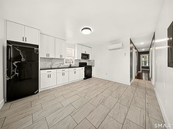 4th image of 357 Park Ave #2